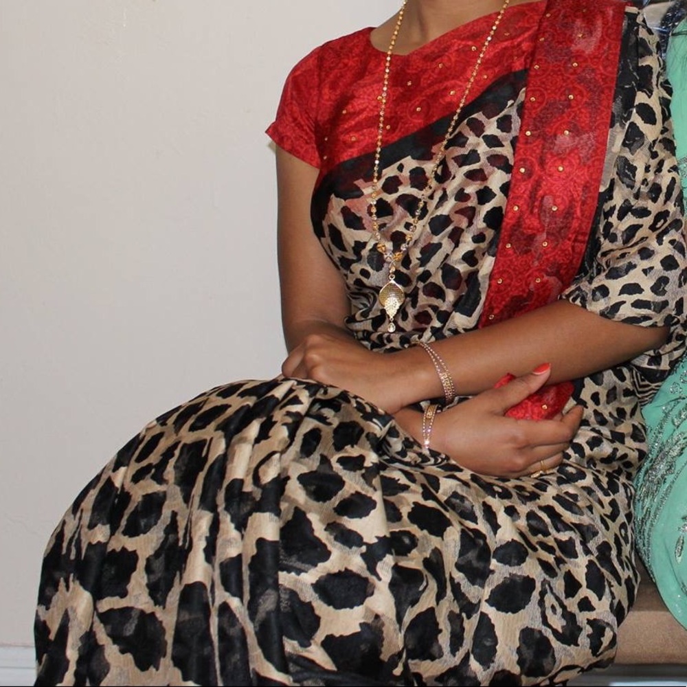 Saree - Picture 5 of 6